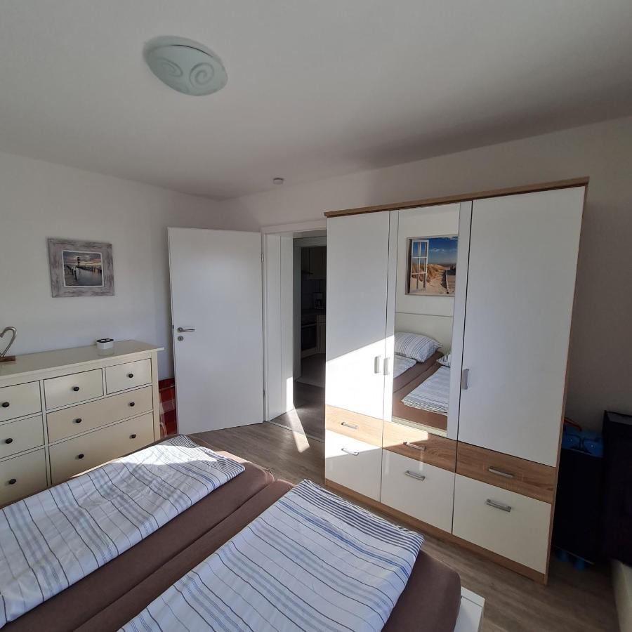 Wohnung "Orther Hafen" In Bannesdorf Auf Fehmarn Bagian luar foto